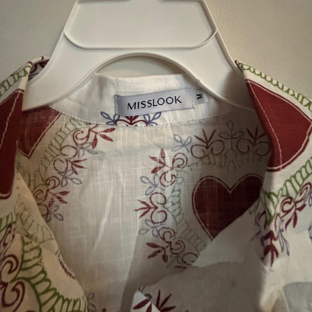 MISSLOOK Heart Patterned Blouse with Red and Green Accents